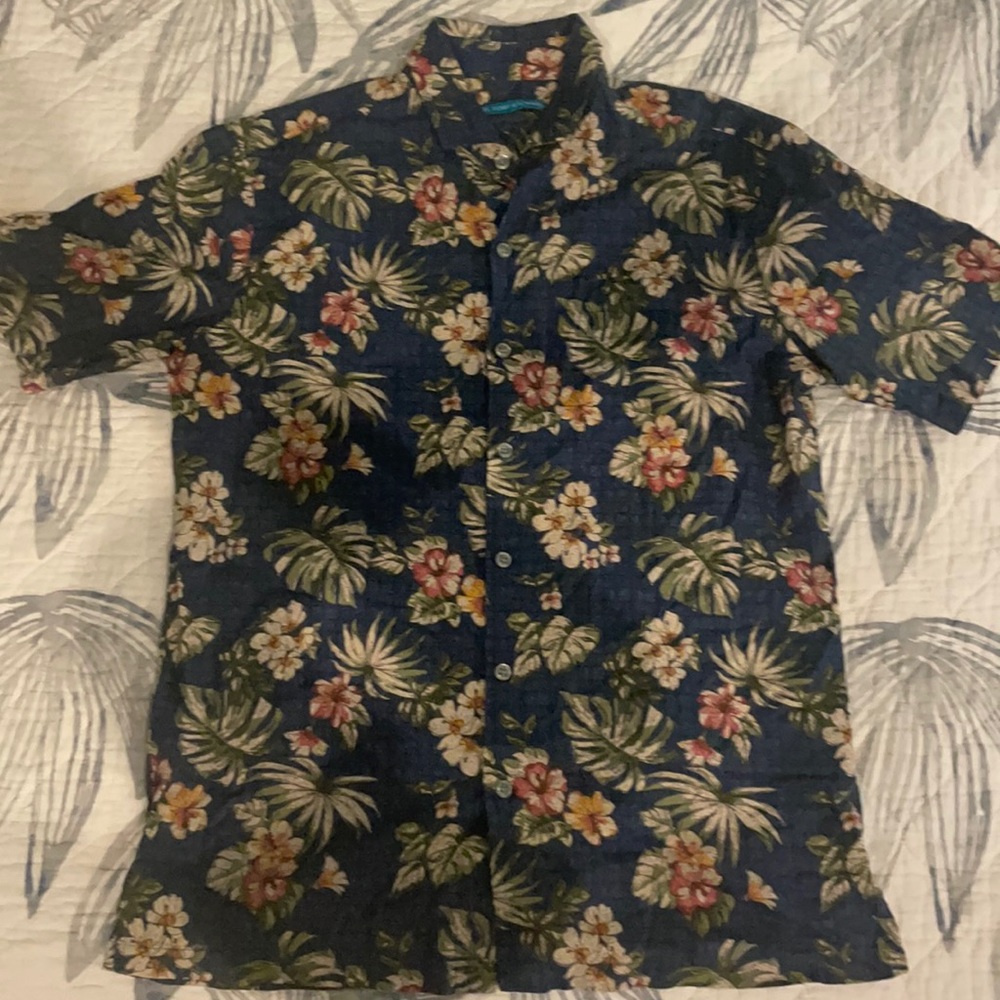 Tori Richards Button Up Aloha Shirt